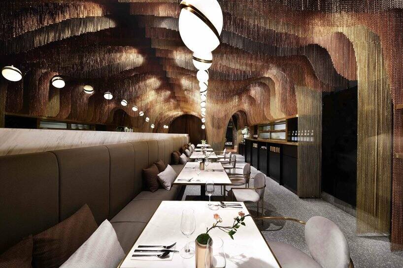 中国著名餐厅设计分享上海彩色梦幻金链茶空间设计案例