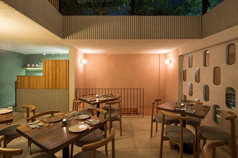 墨西哥城80年代现代主义建筑中的Meroma生态nong'zhung餐厅设计