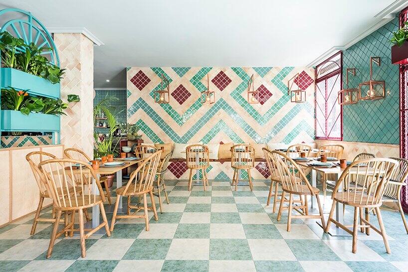 热带海洋风格餐厅空间设计效果图：巴伦西亚餐厅