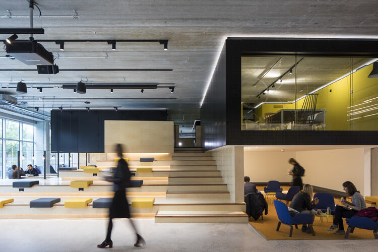 英国科学园"Manchester"光明大厦餐饮空间设计案例分享