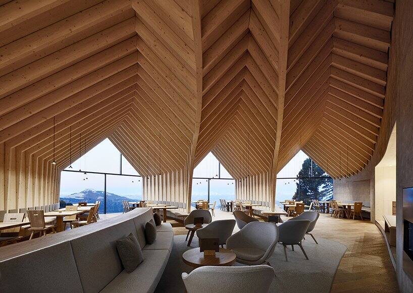 意大利阿爾卑斯山旅游區餐廳設計效果圖