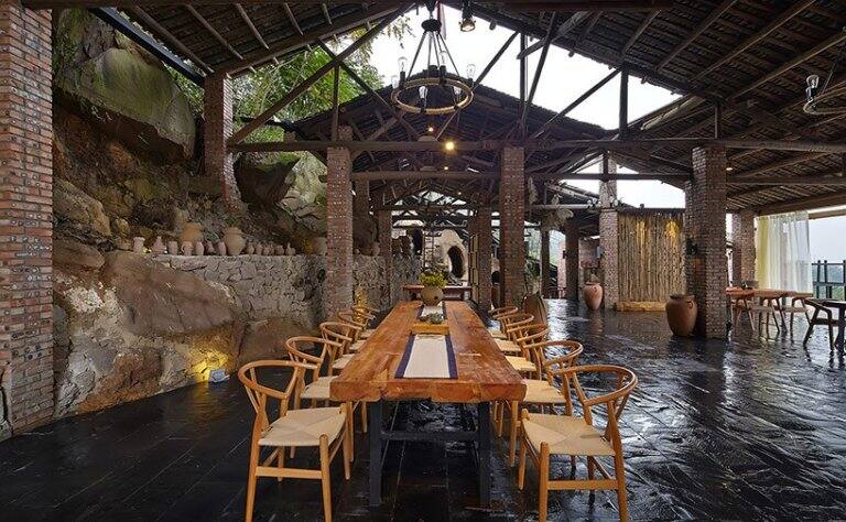 重庆湖西陶窑改造而成生态农庄餐厅设计图片